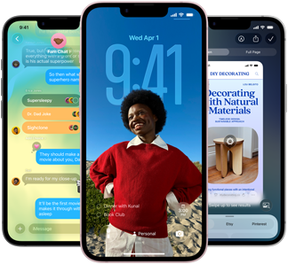 Trei dispozitive iPhone 17e care prezintă aplicația Mesaje cu design Liquid Glass, Ecran de blocare dinamic și funcția Inteligență vizuală activată